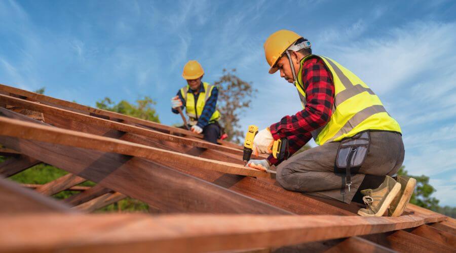 Professional Flat Roofing Installation services in Groves, TX